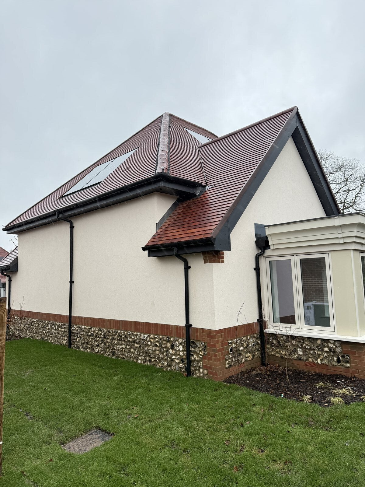 Silicone thin-coat render project by Namis Facades in Aldershot
